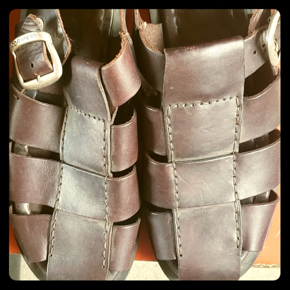 VINTAGE SANDALS & SHOES